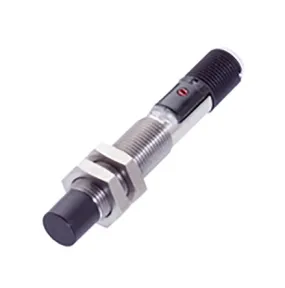Sensore di prossimità Cilindro filettato BALLUFF, M12, rilevamento 8 mm, 10 → 30 V c.c.